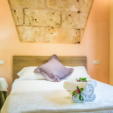 Ideal Mallorca - Ribas Kır Evi